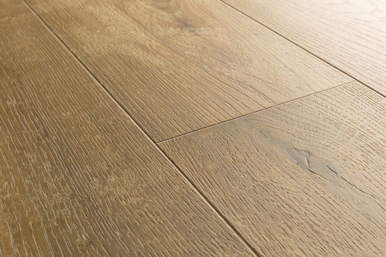 Serie Impressive Ultra modelo Roble centeno IMU8257