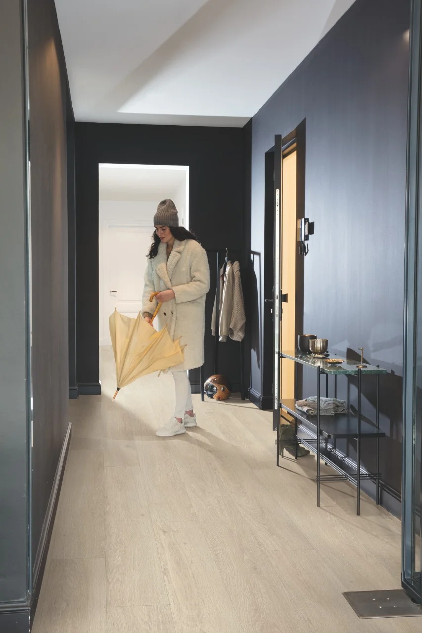Roble brisa marina beige AVMP40080 Tablas medianas Alpha Vynil Quick Step