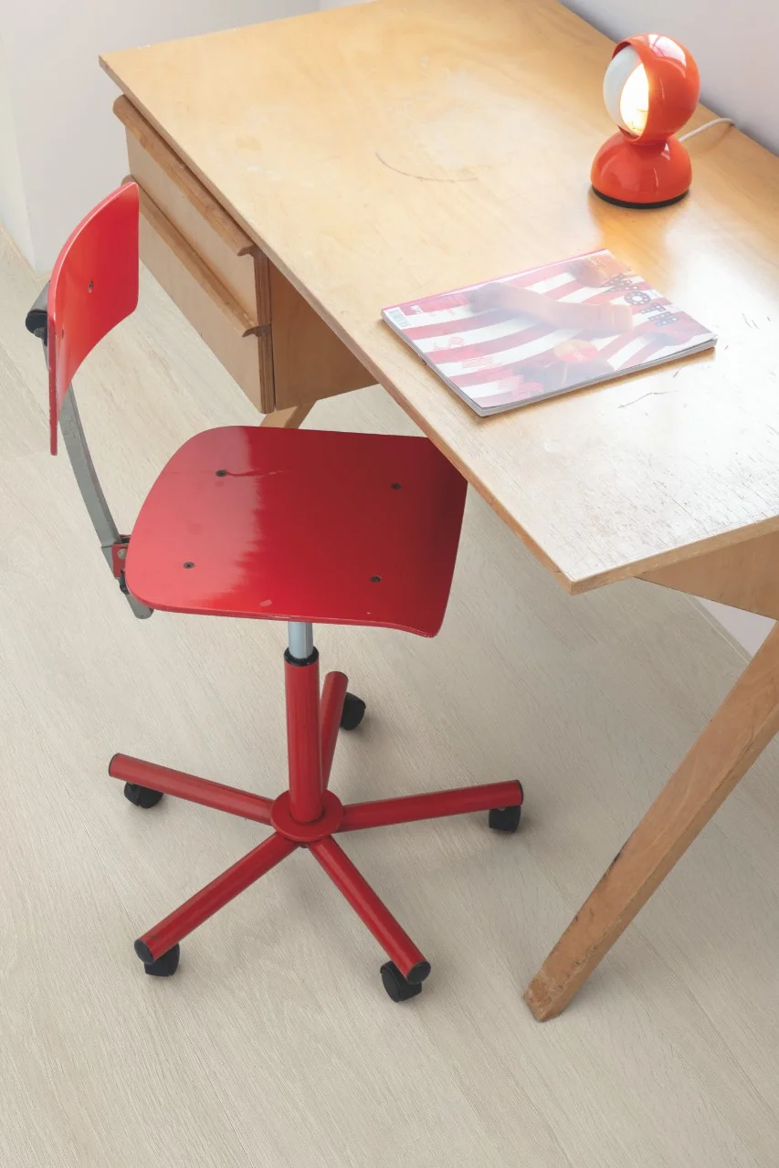 Roble brisa marina claro AVMP40079 Tablas medianas Alpha Vynil Quick Step