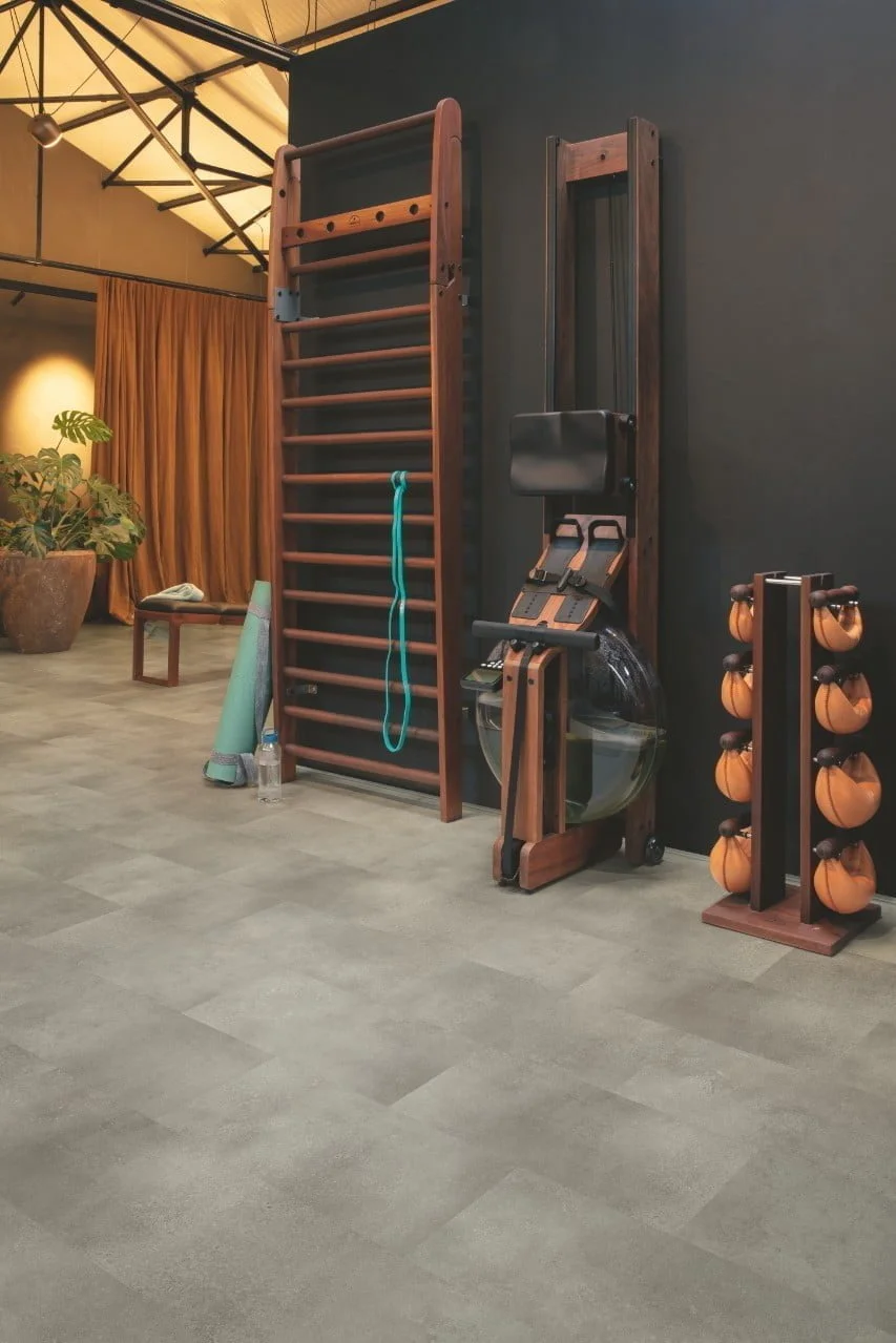 Roca hormigón AVSTU40234 Baldosas vinilo Oro Quick Step - Imagen 8