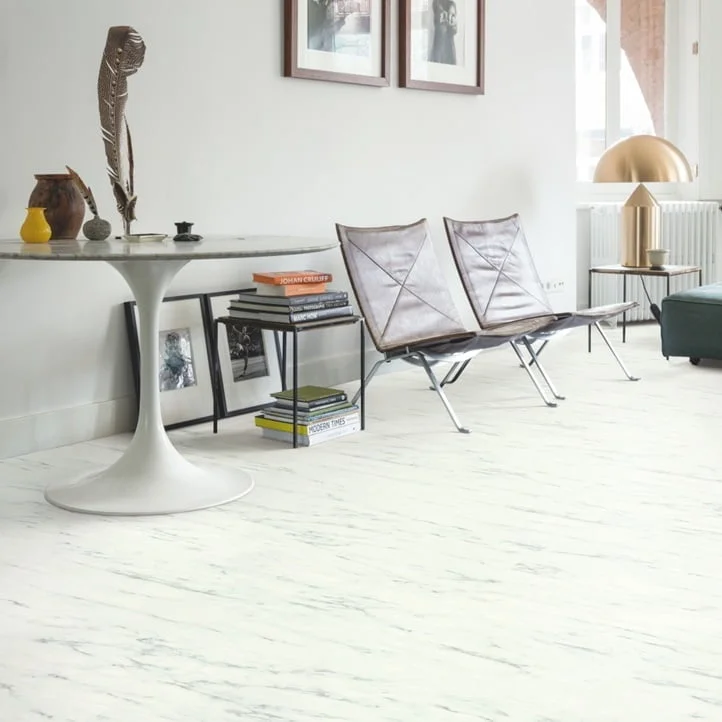 Mármol Carrara Blanco AVST40136 Baldosas vinilo Alpha Vynil Quick Step
