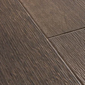Serie Majestic color Roble Desierto Marrón Oscuro Cepillado