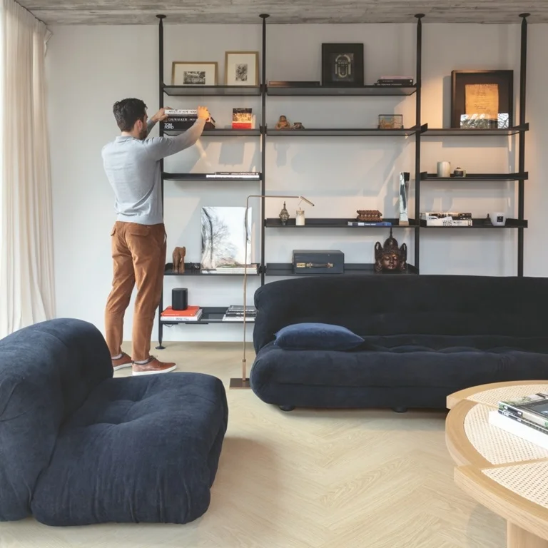 Roble puro polar AVHBU40361 Baldosas vinilo en espiga Ciro Quick Step