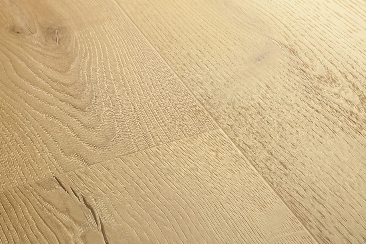 Roble beige cepillado AVMPU40319 | Bloom Quick Step
