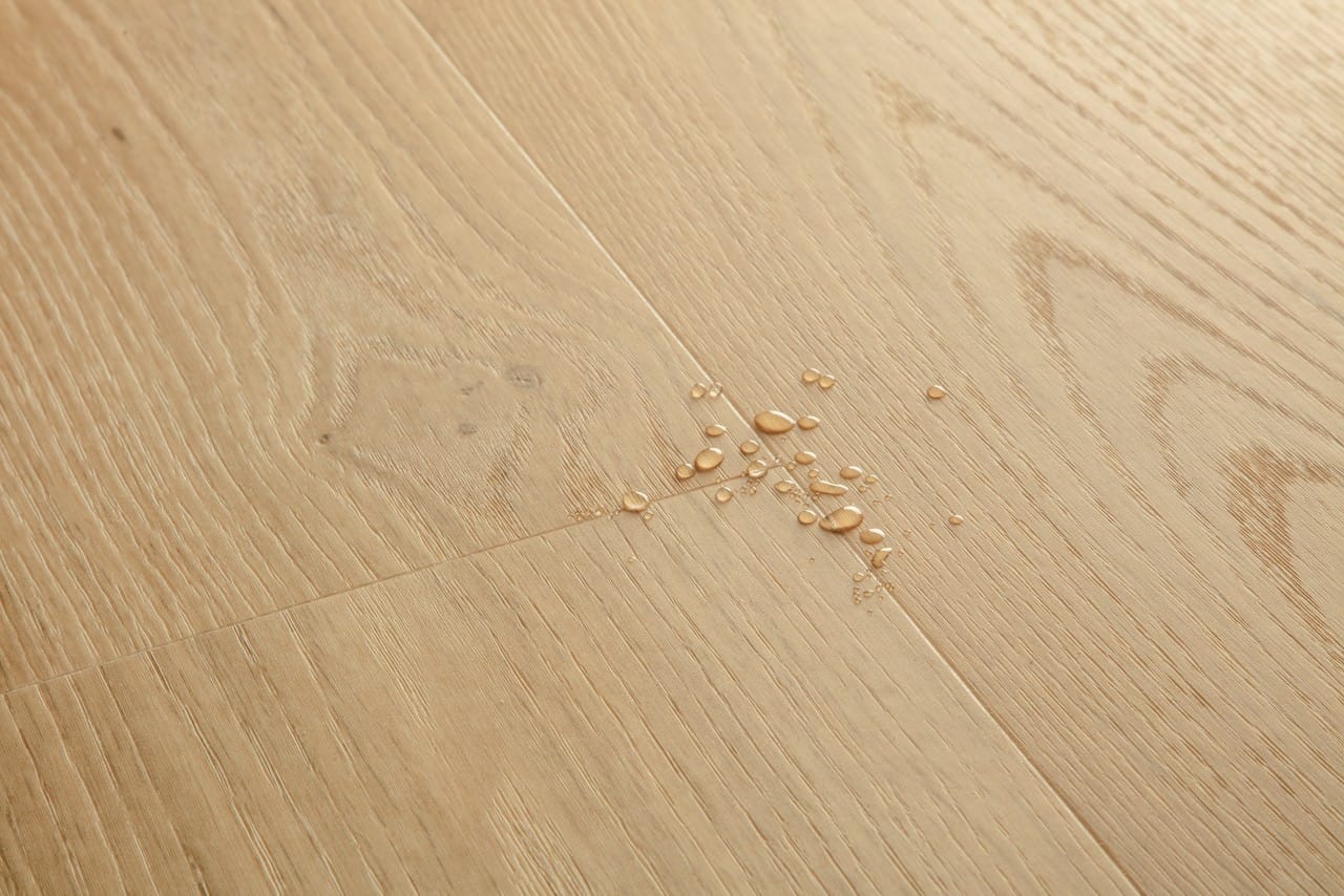 Roble costa beige AVSPU40321 Suelo de vinilo Blos Quick Step