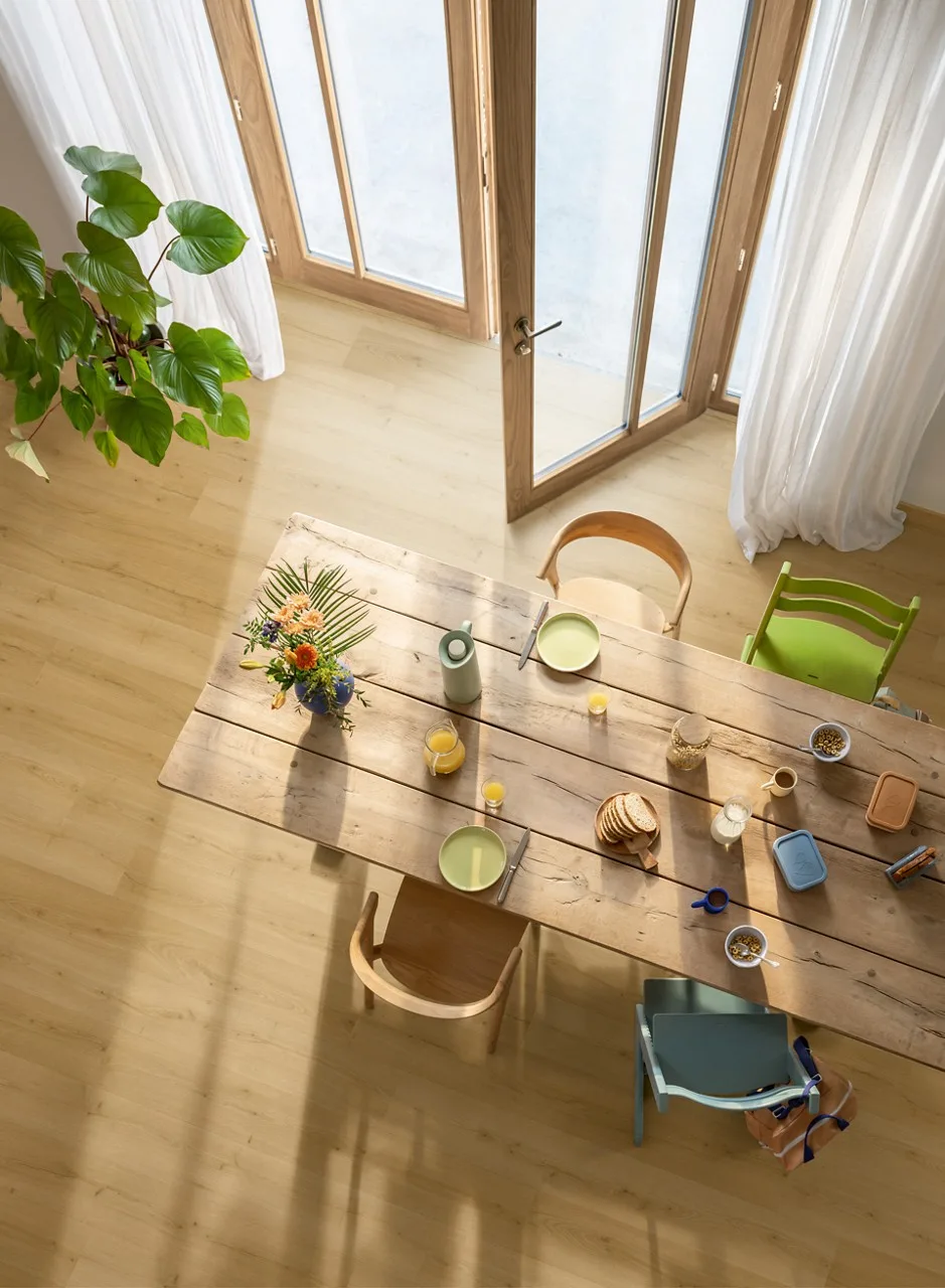 Roble miel cepillado AVMPU40318 | Bloom Quick Step